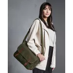 Heritage-Waxed-Canvas-Messenger