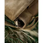 Heritage-Waxed-Canvas-Messenger