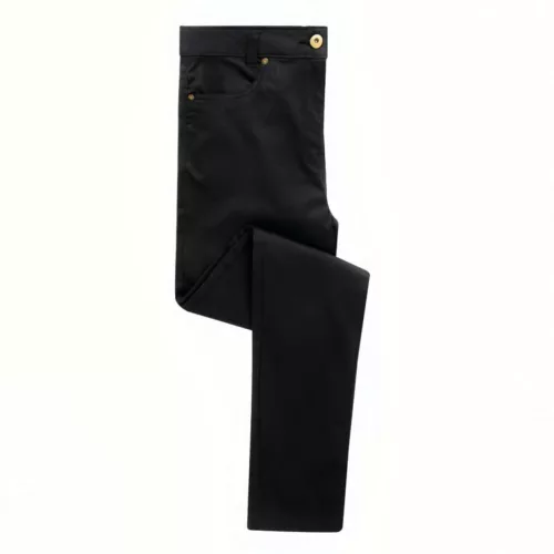 PR570-NOI-PERFORMANCE-CHINO-FARMER